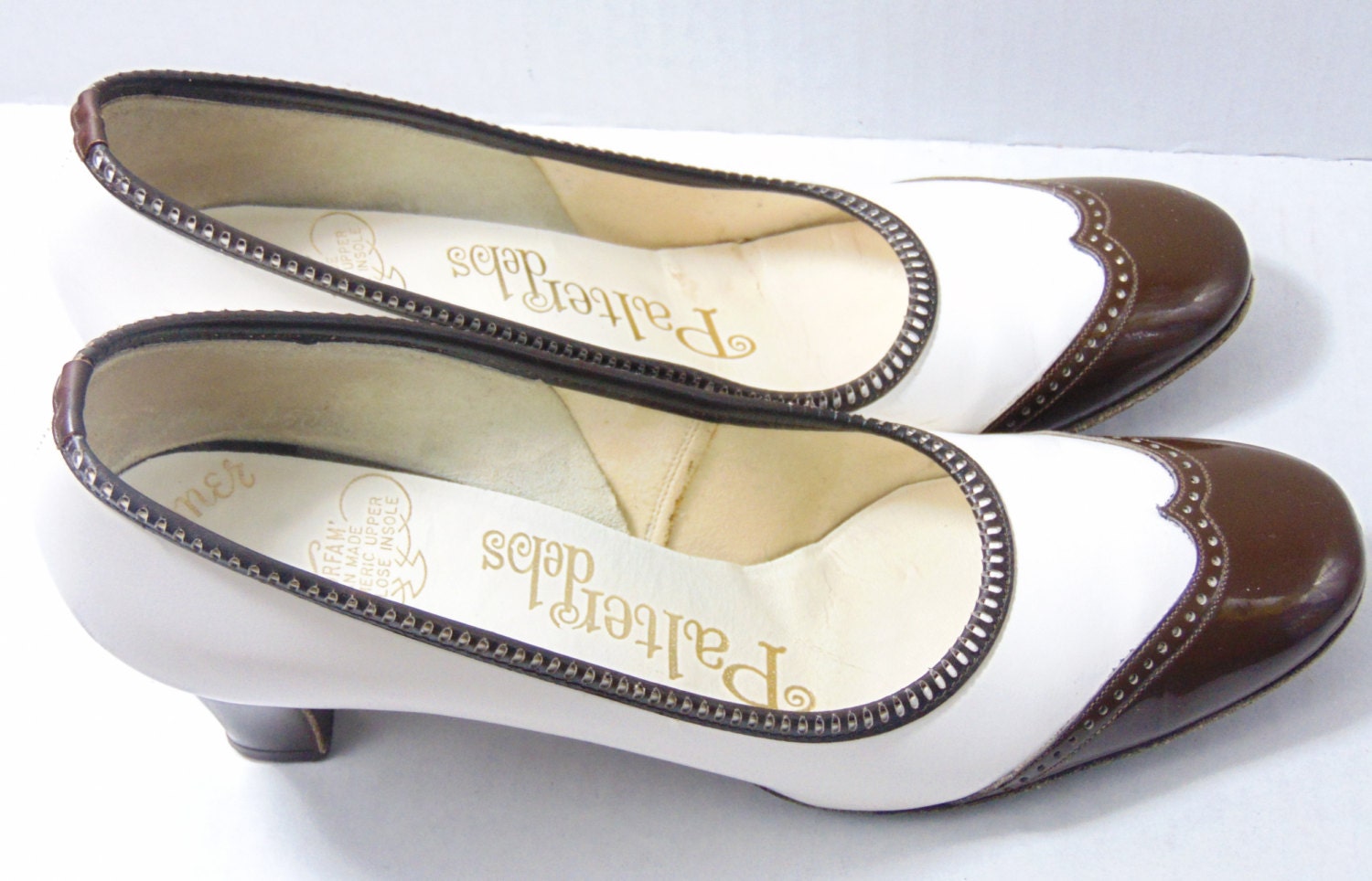 Vintage 1950's Women's Spectator Pumps Palter by