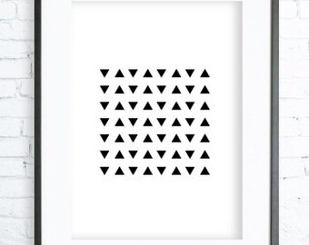 Christmas Printable, Printable wall art, Geometric Print, Instant download printable, Black Triangles on white backgroung, digital print