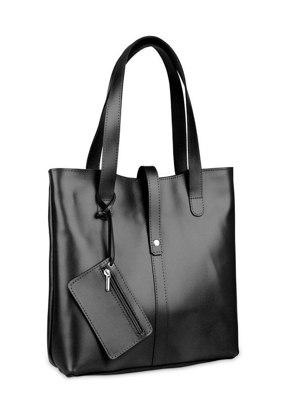 Elegant Simple Leather Bag Black color