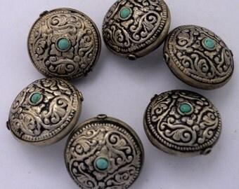 Nepalese Silver Plated Tibetan Floral 6 Beads Nepal B30