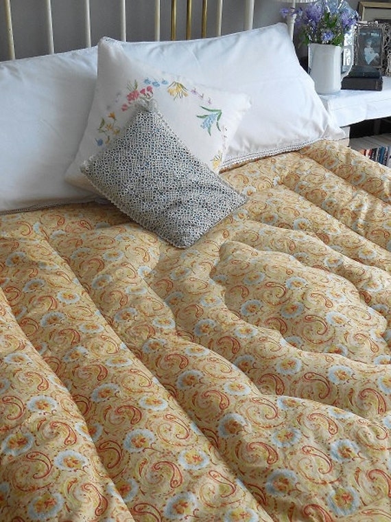 Stunning double vintage feather eiderdown quilt comforter