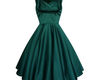 Items similar to Vintage 50s Emerald GREEN SILK draped Holiday ...