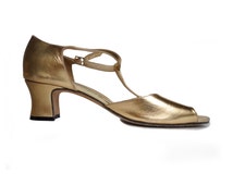 Vintage Gold Leather Kitten Heel Shoes by Dezario 1980s Size us 9 , eu ...