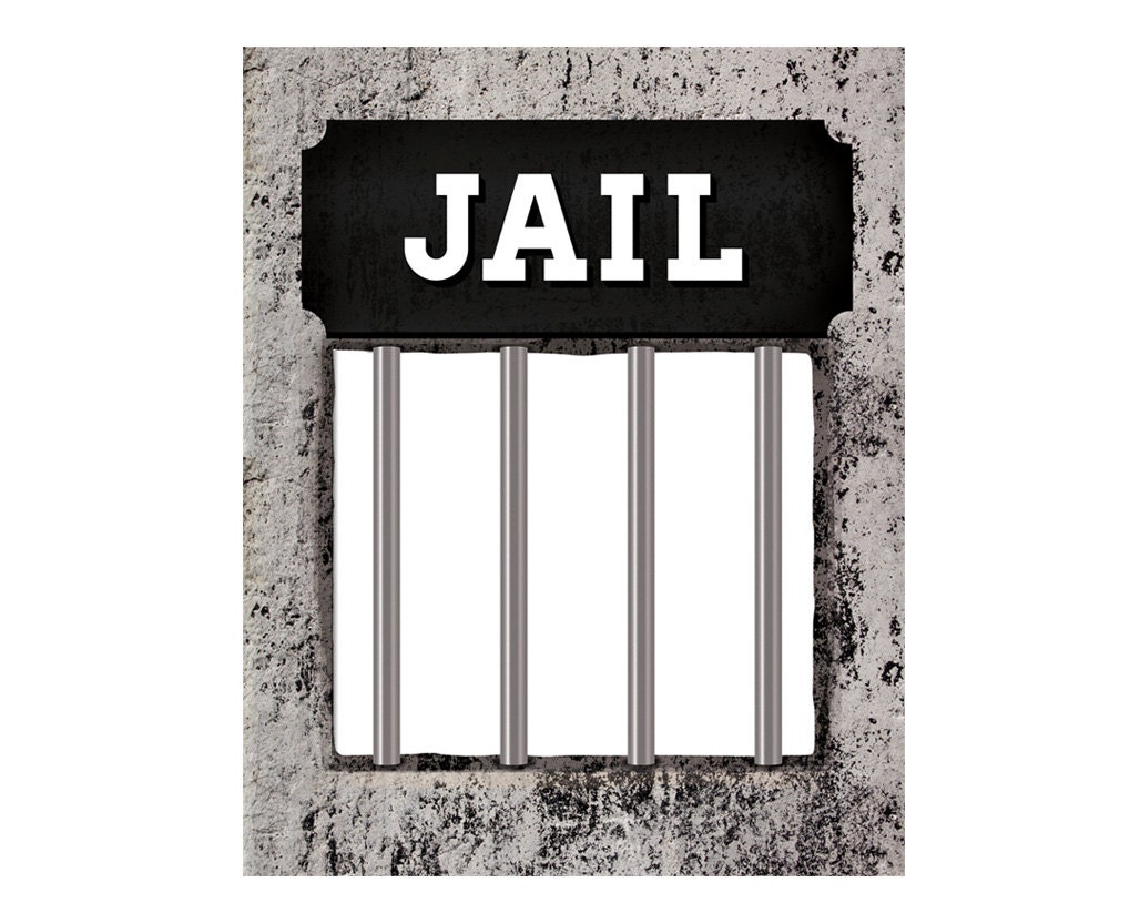 Photo booth props. Printable wanted poster with JAIL sign.