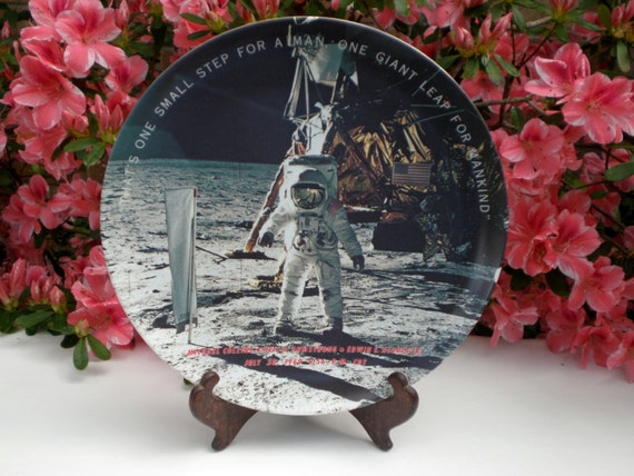 Nasa Memorabilia Moon Landing Souvenir Plate By Annesaccumulations 7843