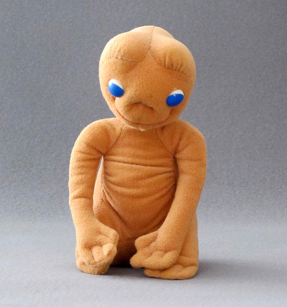 vintage et stuffed animal