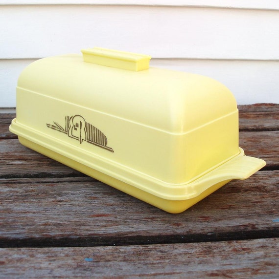 Vintage Bread Box Yellow 1940s Plastic Kitchen Storage