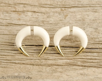 Fake Gauges Earrings Double Talon Pincher Earrings with Golden Tip Tribal Style White Bone Organic - FG077 BM G1