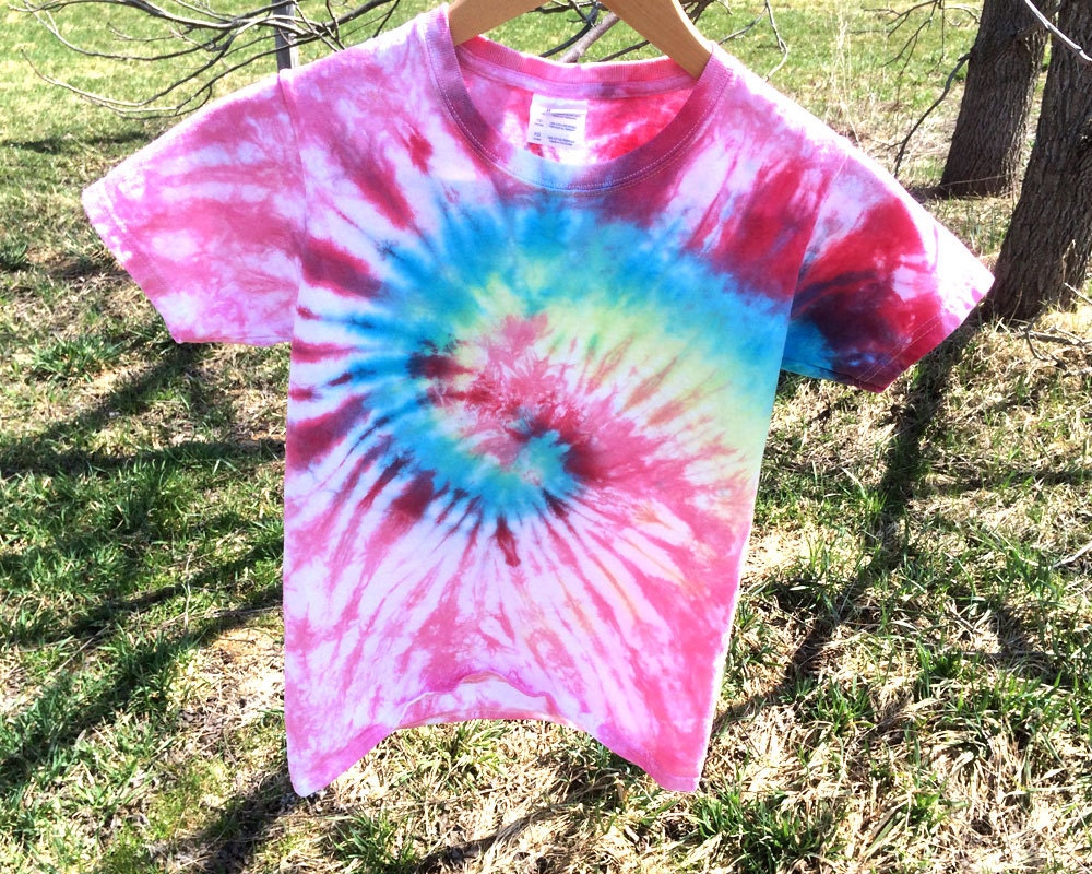 pink tie dye shirt diy