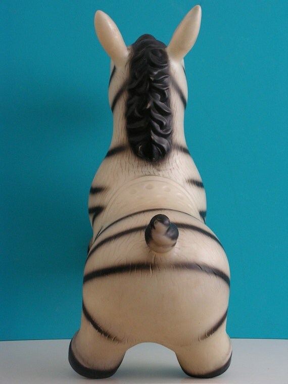 zebra hopper