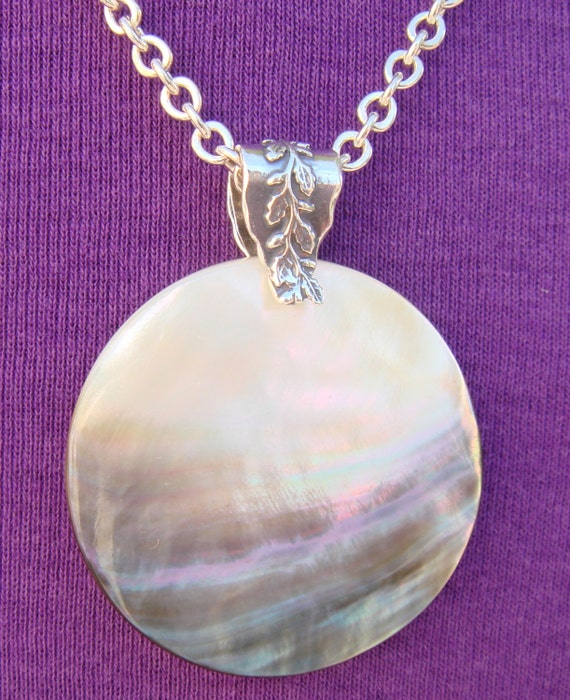 Mother Of Pearl Pendant Necklace Mother Of Pearl Pendant