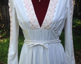 Beautiful boho Gunne Sax maxi.... Size M.