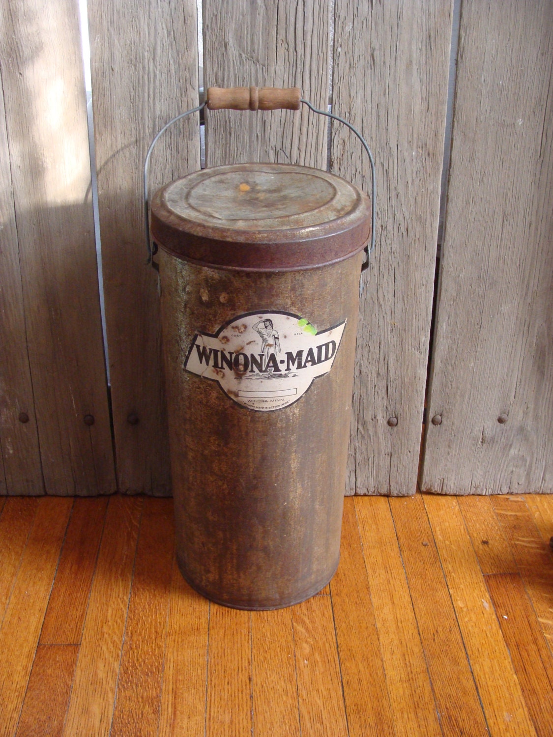 vintage tin pail, large pail, winona mail tin,vintage food container