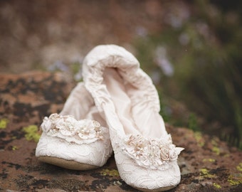 Lace Bridal Ballet Shoe,Princess Ballerina Slipper, Lace Dance Shoe, Lace Wedding Ballet Flat,Elegant Lace Bridal Slipper, First Dance Shoe