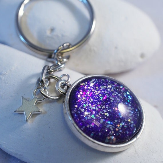 Purple Glitter Keyring / Keychain with glass cabochon. Painted