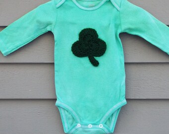 Shamrock Bodysuit- Irish Baby Gift- St Patricks Day Baby Bodysuit- First St Patrick Day Outfit- St Pattys Day Baby- St Paddys Day Baby