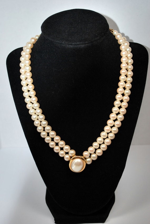 Vintage Double Strand Pearl Necklace Choker by CrazyAuntDesigns