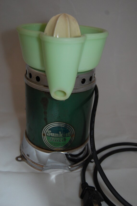30's Vintage Sunkist Juicit Juicer w/Jadeite by LexyLadysTreasures