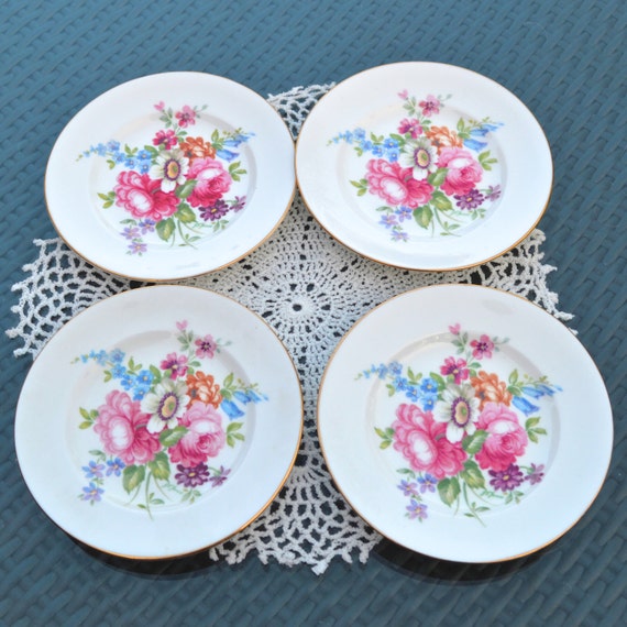 4 Crown Staffordshire Floral Bouquet Small Side by Wicksteads