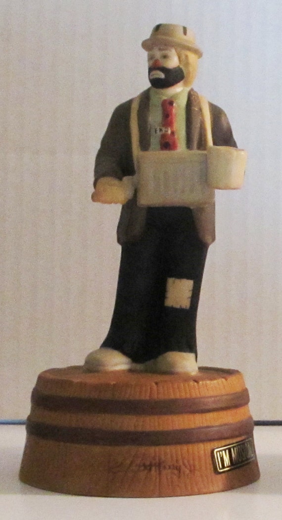 Emmett Kelly Jr. ORGAN GRINDER Musical figurine. 1990 Flambro.