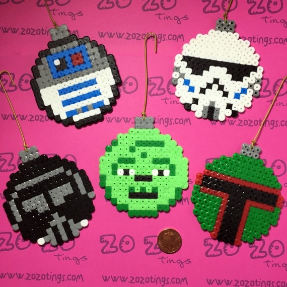 Items similar to Star Wars Christmas Pixel Baubles on Etsy