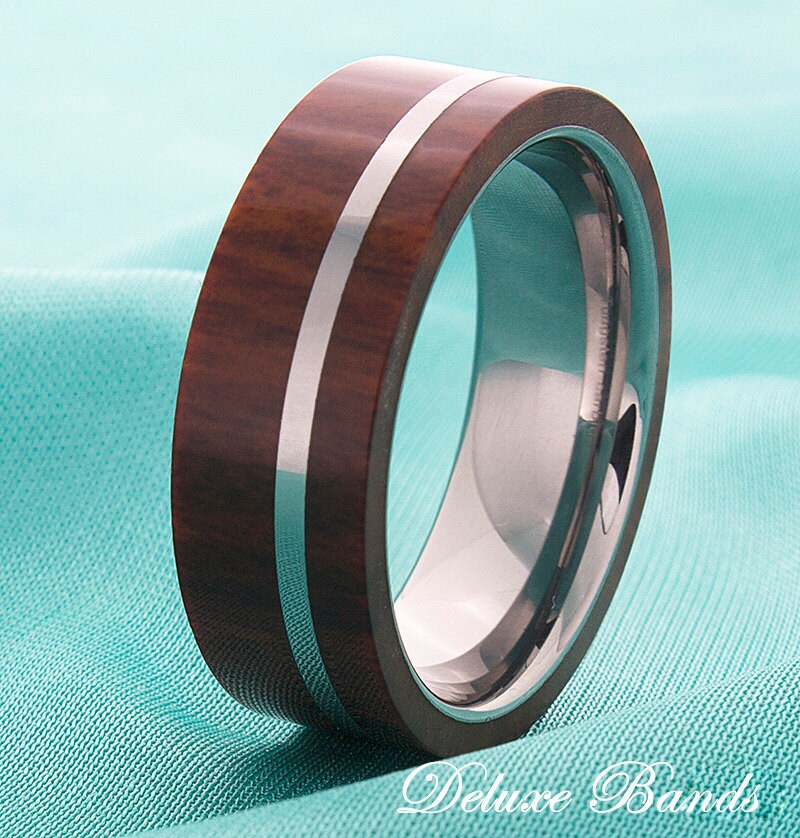 Wedding rings with inlays