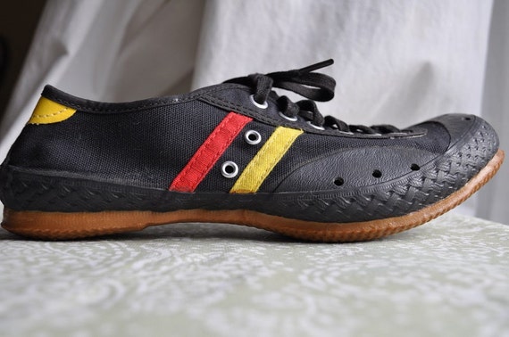 retro cycling shoes for toe clips