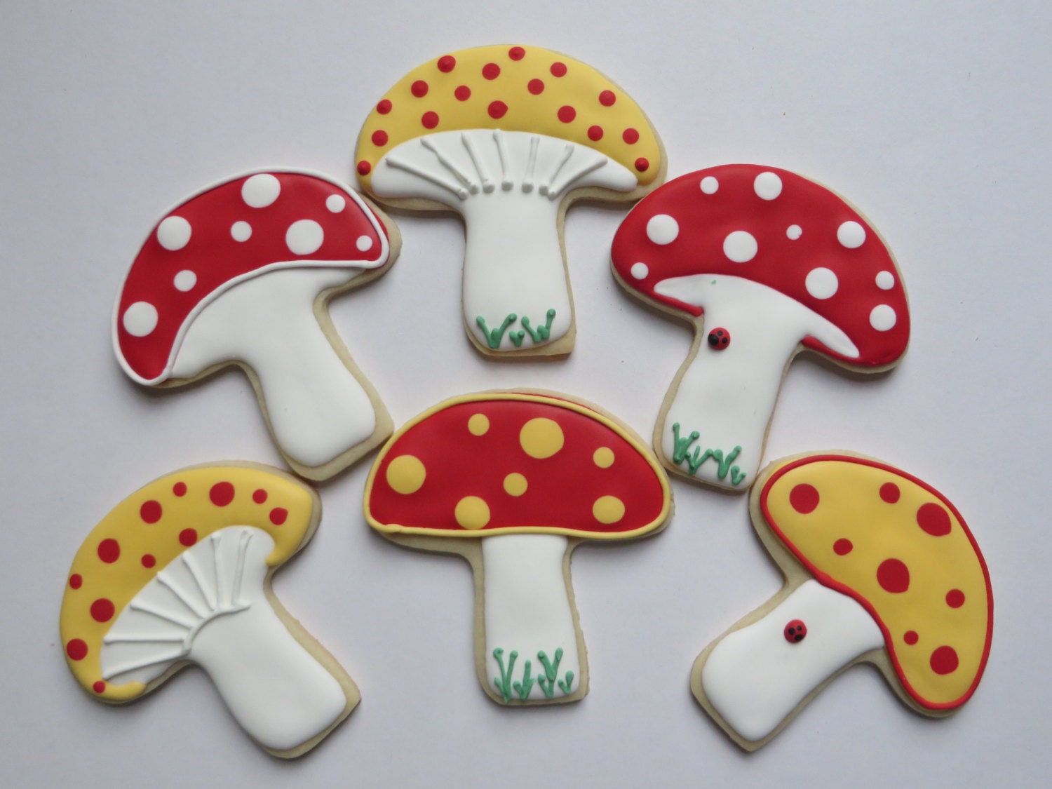 Mushroom sugar cookies