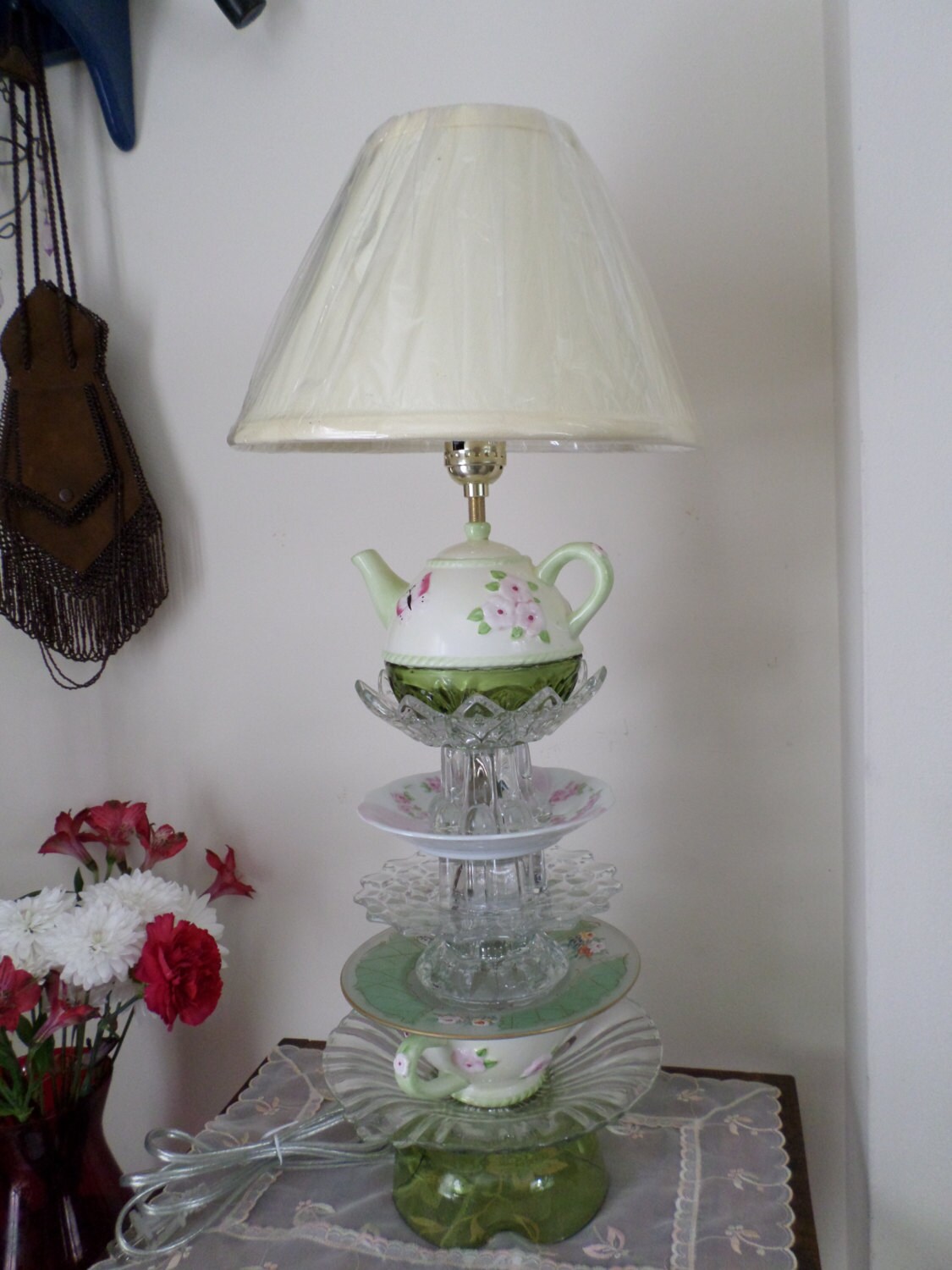 Butterfly and flower teapot lamp