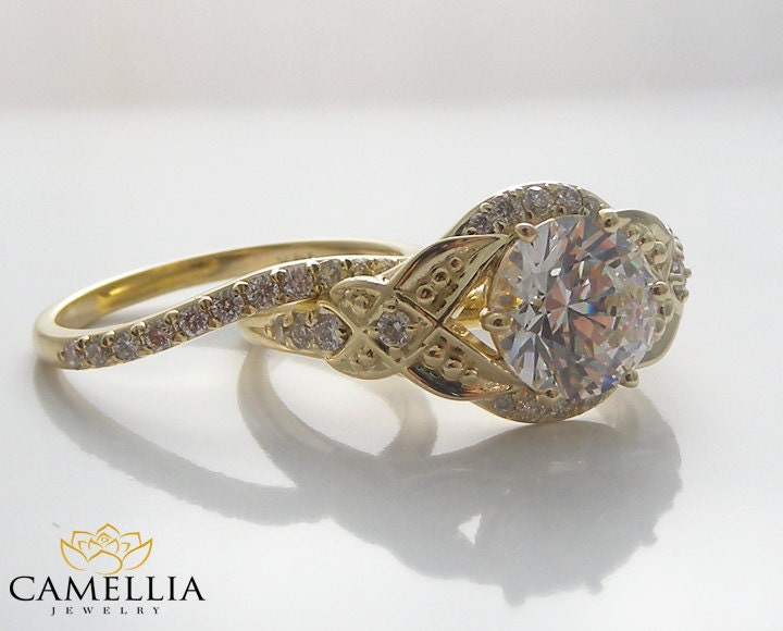 Yellow gold diamond ring wrap