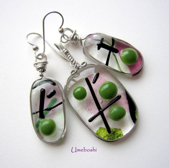 Items similar to Spring Garden Fused Glass Jewelry Set w Pendant and