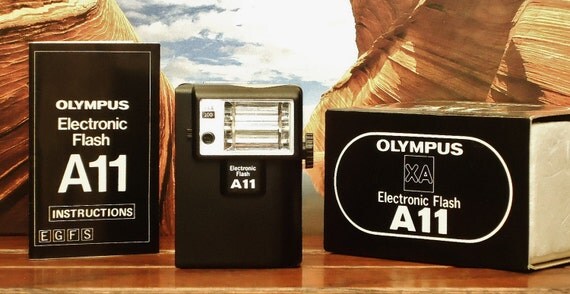 Vintage OLYMPUS XA/XA2 Electronic Flash A11 with Manual