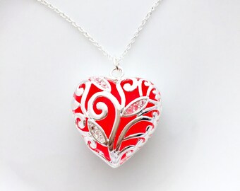 Orange Glow in the Dark Necklace/Heart of Orange glow in the dark/Glowing Necklace/Glowing Jewelry/Glow in the Dark Jewelry