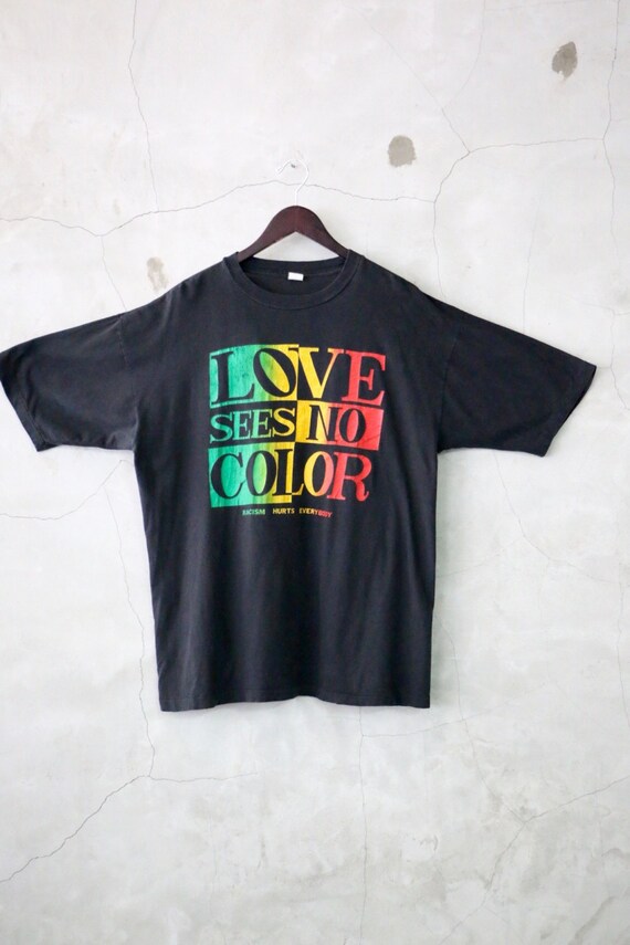 love sees no color shirt