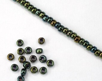 8/0 Metallic Green Iris Seed Bead (40 gram) #JFP002