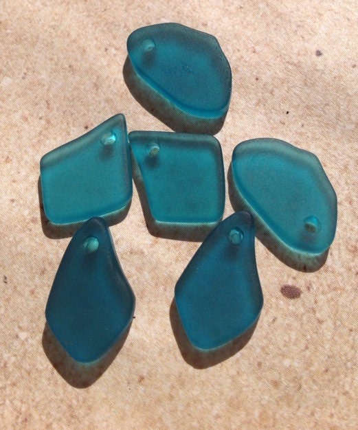 Sea glass small pendantsseaglass beadsbeach glass