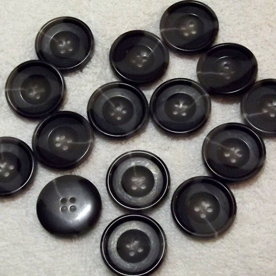 Black buttons 25mm x 2