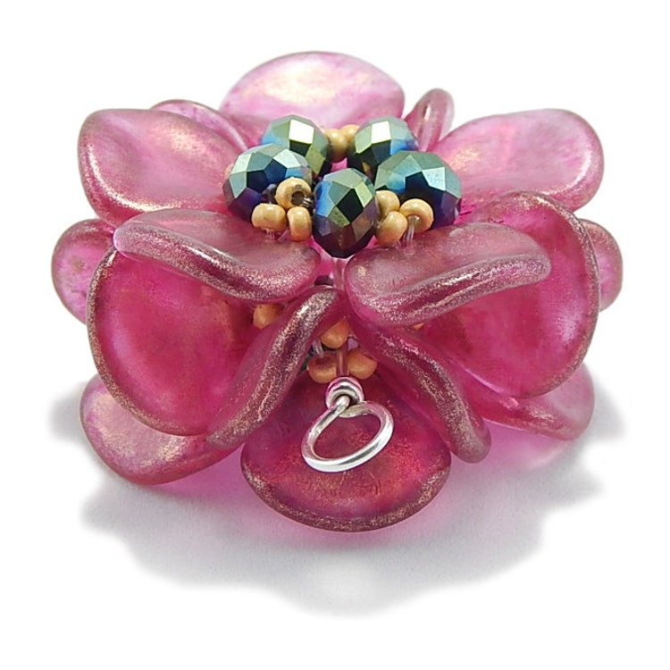 Tutorial Beaded Bead Using Rose Petal Beads & Seed by 1beadweaver