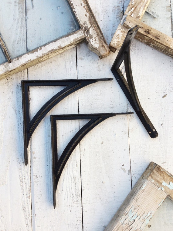 Cast Iron Shelf Brackets Rustic Barnyard Large Brackets