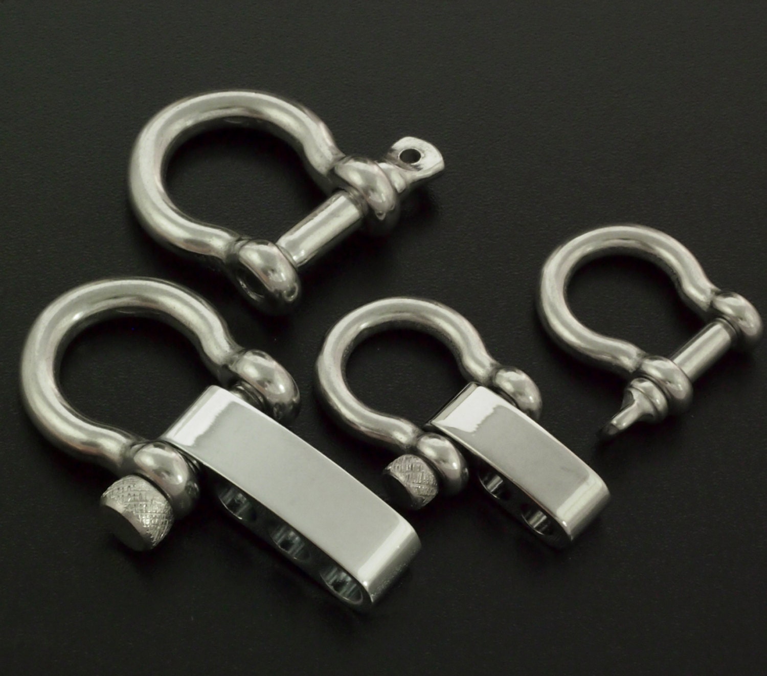 1 Stainless Steel Shackle Clasp 2 Sizes 25mm X 20mm And