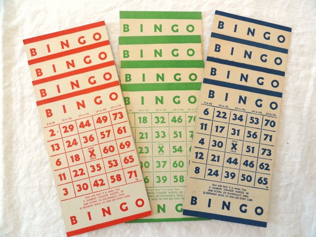 Vintage bingo cards 12 cardboard pieces red by