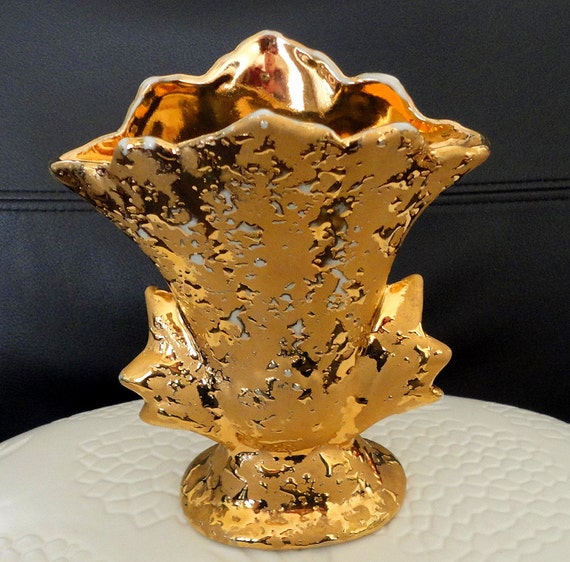 22 kt Gold Vase Made in the USA