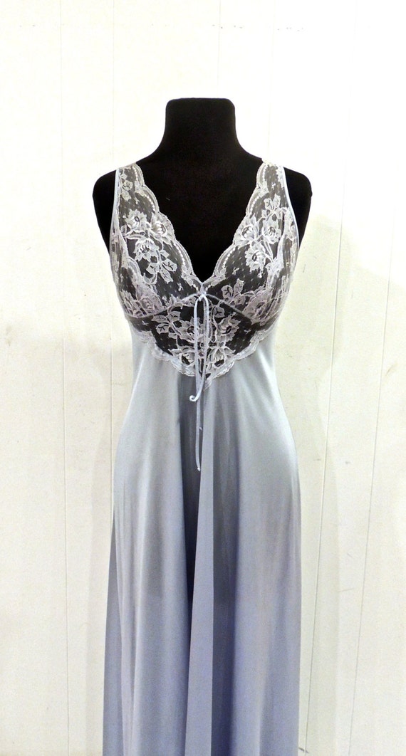 vintage periwinkle lingerie set 1950s Olga rare lacy by mkmack