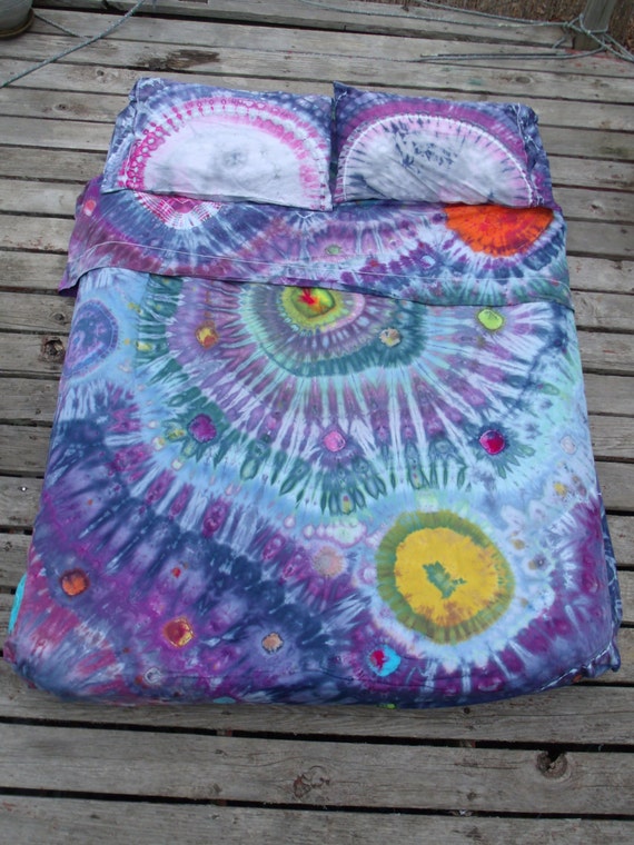 Tie Dye Full Size Spiral Galaxy Sheet Set / Tie by PiecefulWorlds