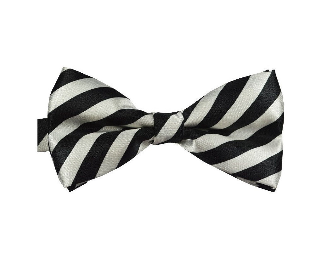 Black and White Diagonal Stripe Bow Tie Adjustable Mens Bow
