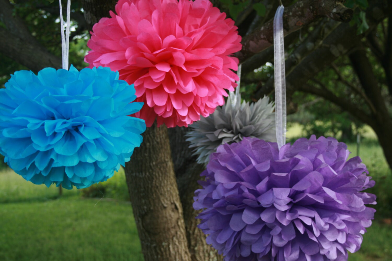 10 Tissue paper pom poms Wedding decorations Baby by PomMagic
