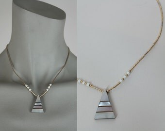 SALE Vintage 80s Necklace / 1980s Geometric Mother of Pearl Triangle Necklace