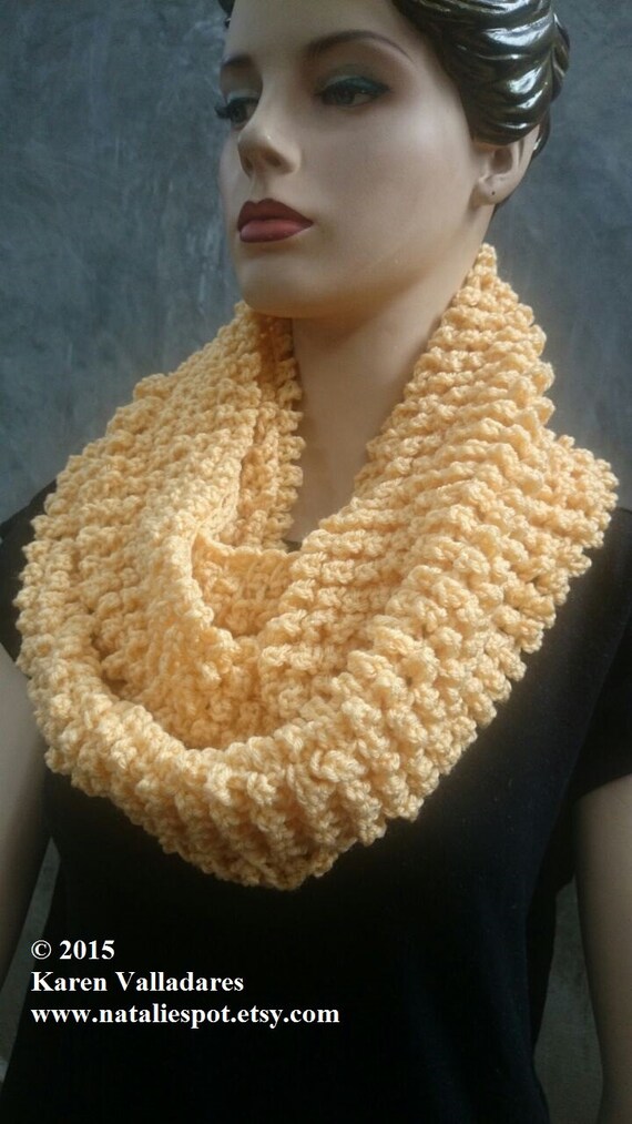 INSTANT DOWNLOAD - Berries Infinity Cozy Scarf  Crochet Pattern -  Pdf Pattern