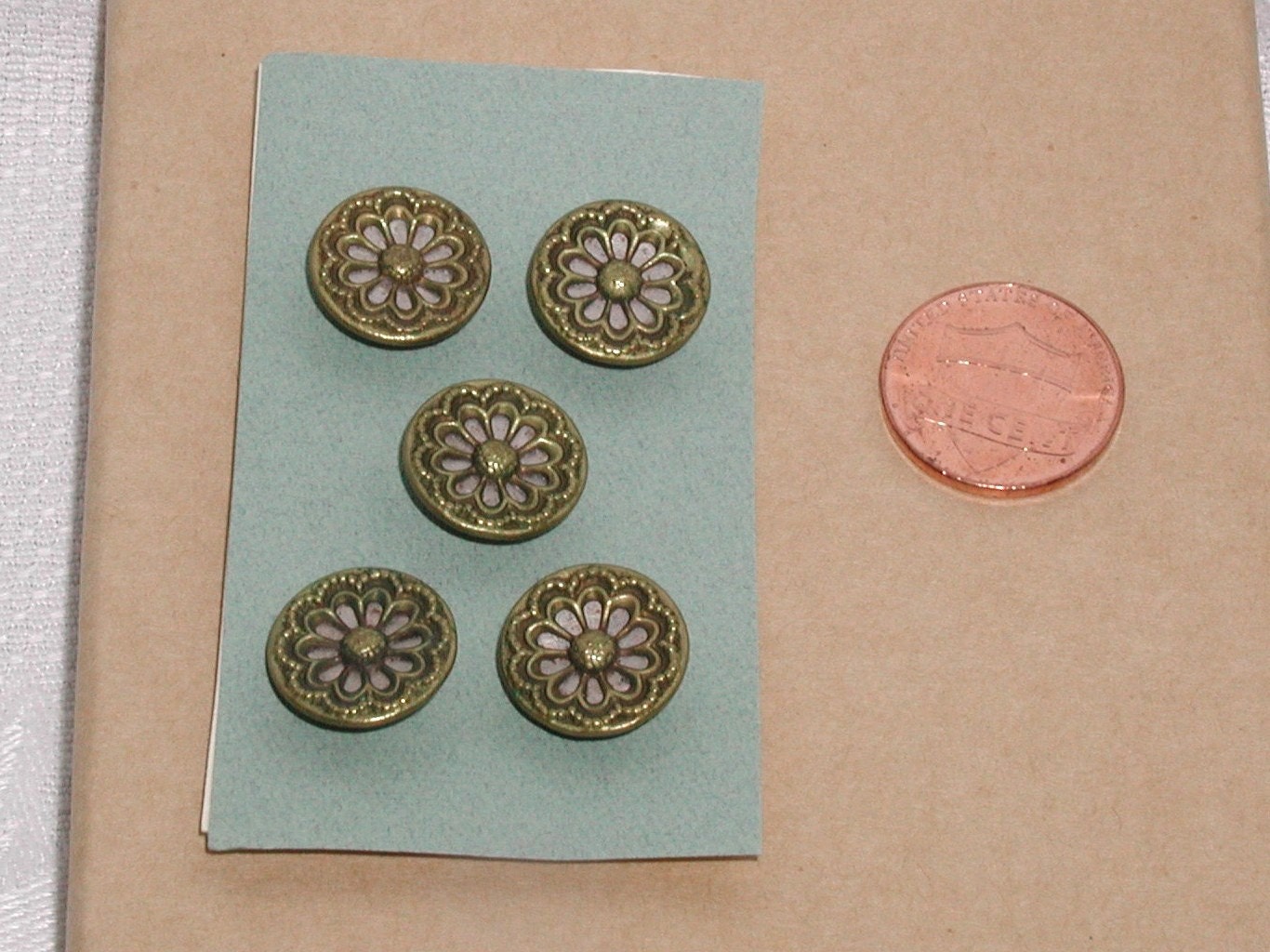 VINTAGE BUTTONS 1800's by BackRoadCreations on Etsy