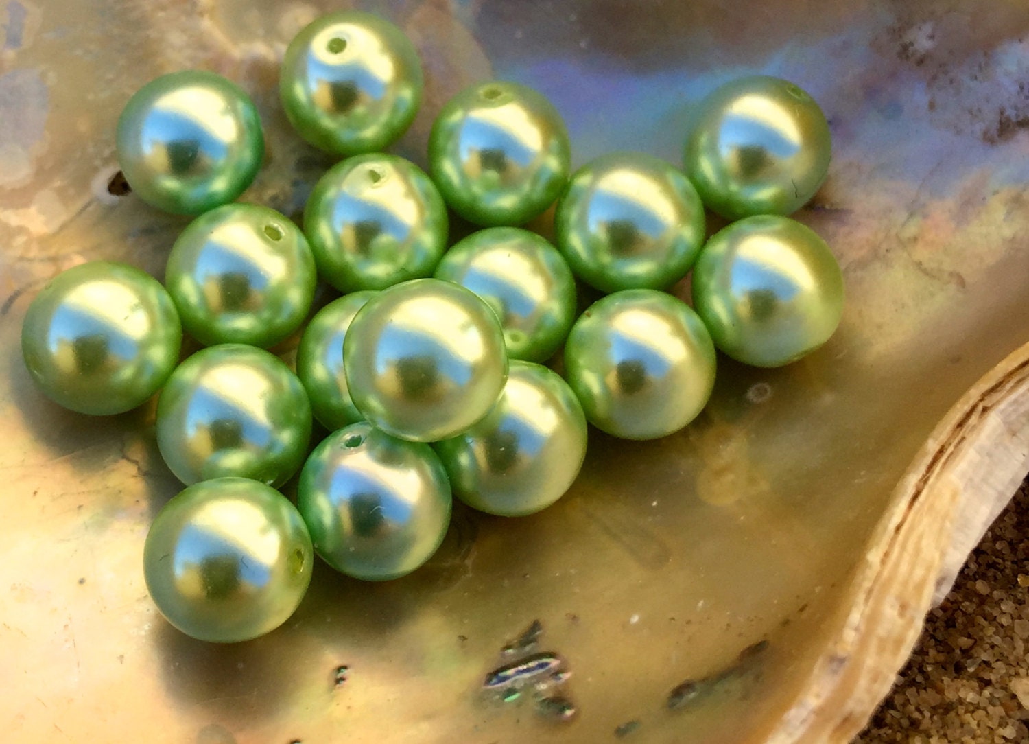 Pearls czech Glass Pearls 8mm Round Mint Green 24 pieces